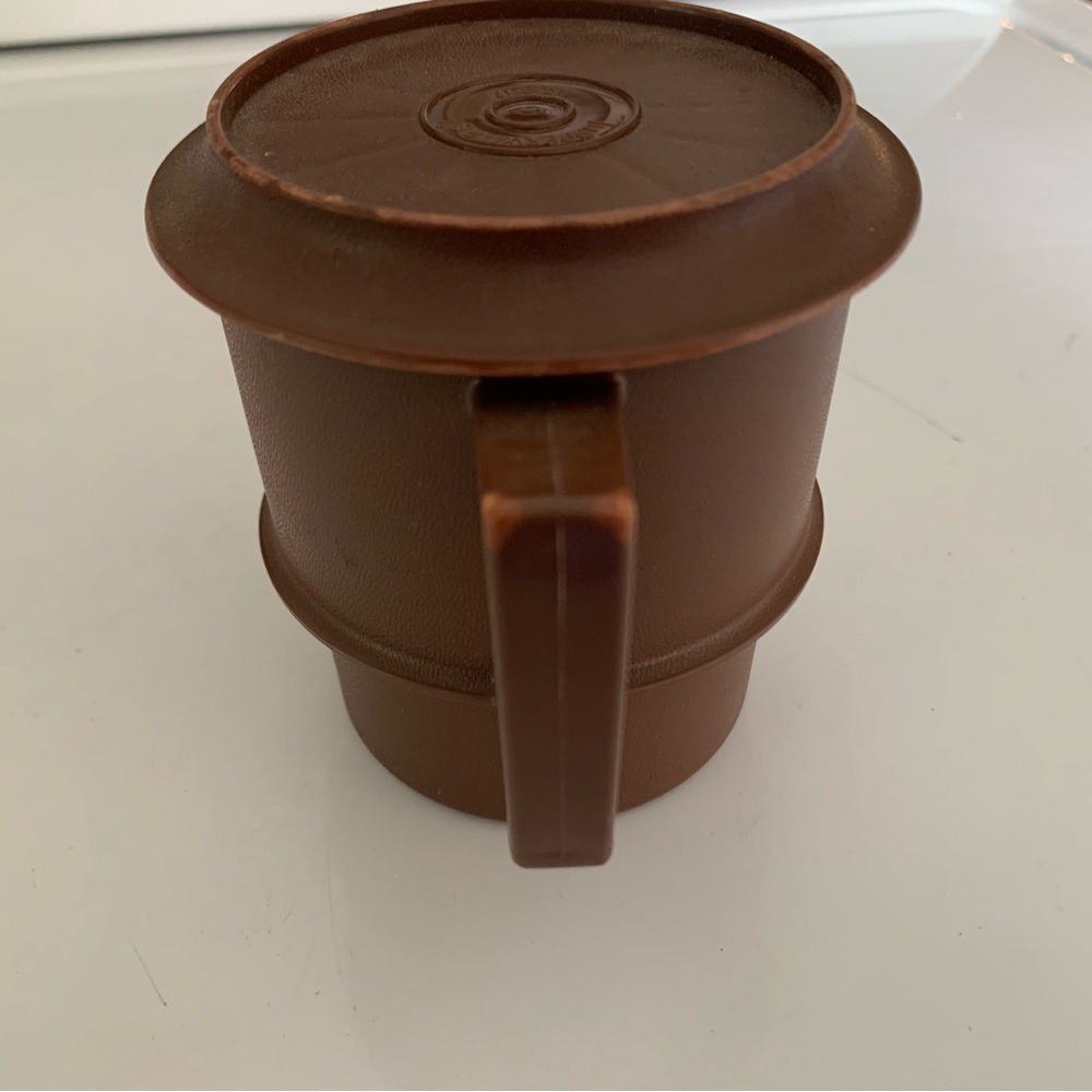 Tupperware Mug Lid Saucer chocolate Brown Vintage Camping Travel Coffee Cup - Picture 2 of 10
